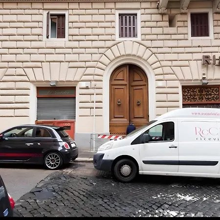 Rione Monti Charming Colosseo Daire